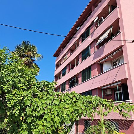 شقة Sunny Oasis غييكا المظهر الخارجي الصورة
